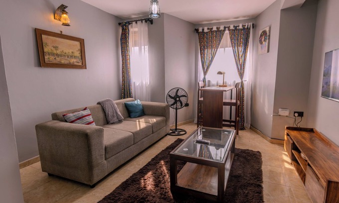Kampala House | Matinza Homes, Makerere - 10min Drive to KLA City Wi-Fi Included 4