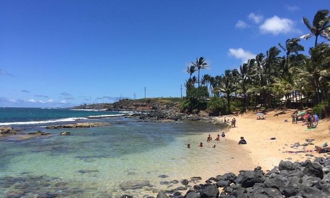 Kuau Apartment | Maui's best Surf, wdsurf, snorkeling by secluded beach+ AC