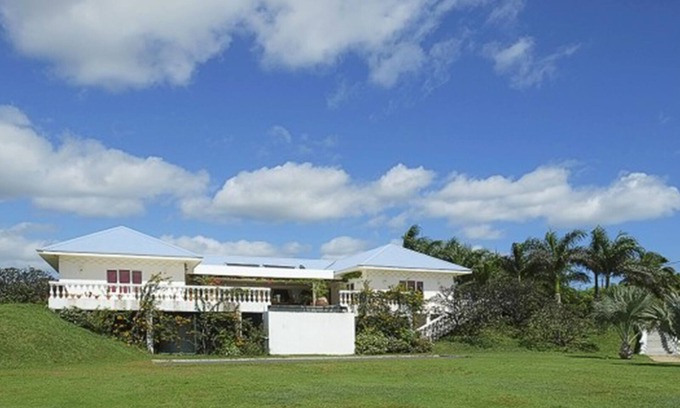 Calebasses House | Mauritius in the English Summer