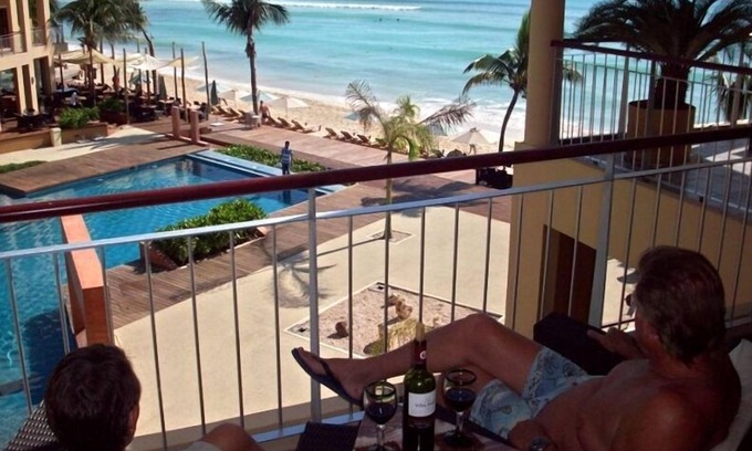 Downtown Condo | Mayan Magic El Faro Beach Front - DISCT RATES TEMPORARILY INCLUDES CHRISTMAS