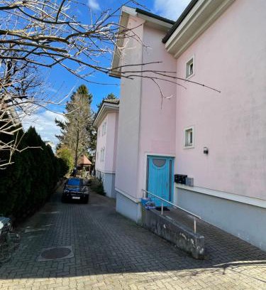 Eggenberg Apartment | MBudget I Free Private Parking I Easy Self Checkin