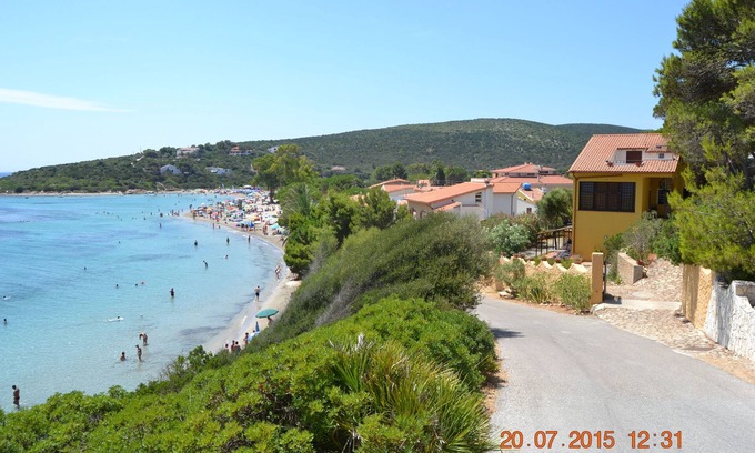 Maladroscia House | Mc Apartment with terrace 20 meters from IUN beach P5027