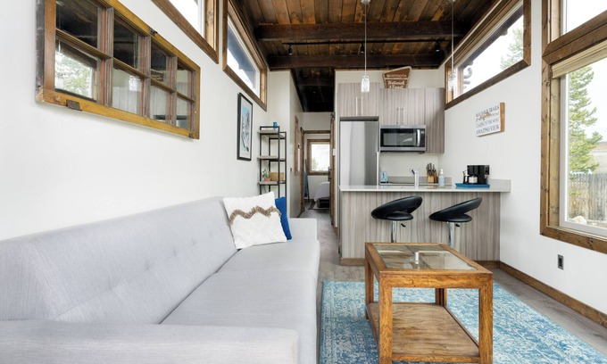 Stanley Cabin | Meadow Creek Tiny Home #07