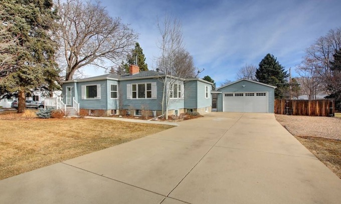 Creighton Apartment | Meadowlark Apartment - 10 min to Denver, 1 hr to Mnts/skiing