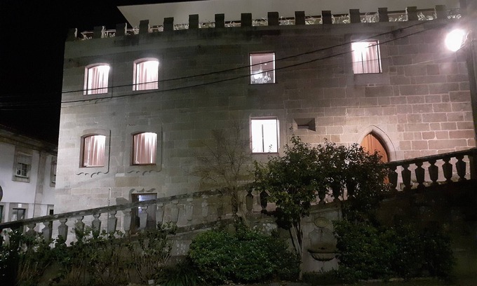 Sao Tiaguinho House | Medieval castle