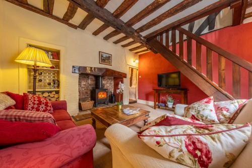 Bildeston House | Medieval cottage in rural village - Duke's Lodge