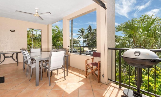 Yorkeys Knob House | Mediterranean Beachfront - First Floor - Apartment 4