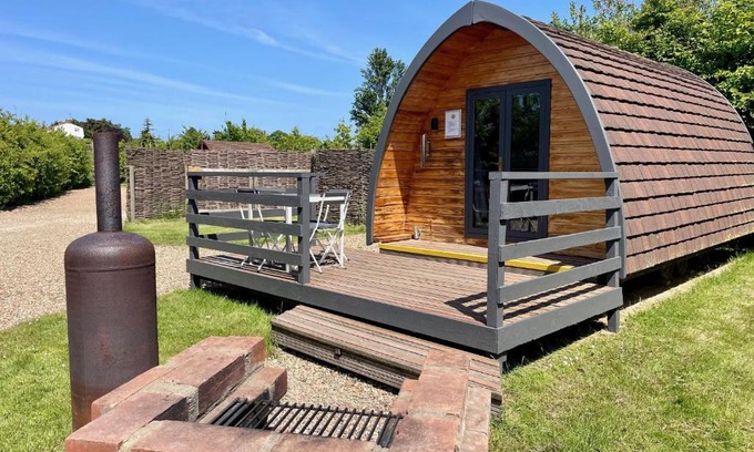 Brightlingsea House | MegaPod 2 at Lee Wick Farm Cottages & Glamping