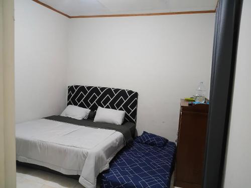 Bukittinggi House | MENPoRKOsT DaN FaMILY Homestay