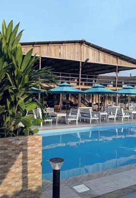 Lome Apartment | MERAKI BEACH RESORT Lodges