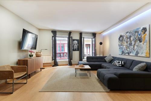 Old Town Apartment | Mercaderes 16 by Clabao