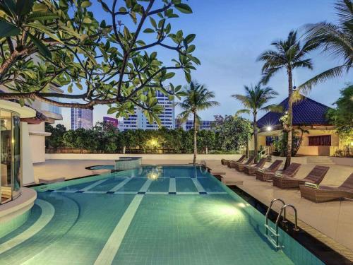 Mangga Besar Hotel | Mercure Jakarta Kota