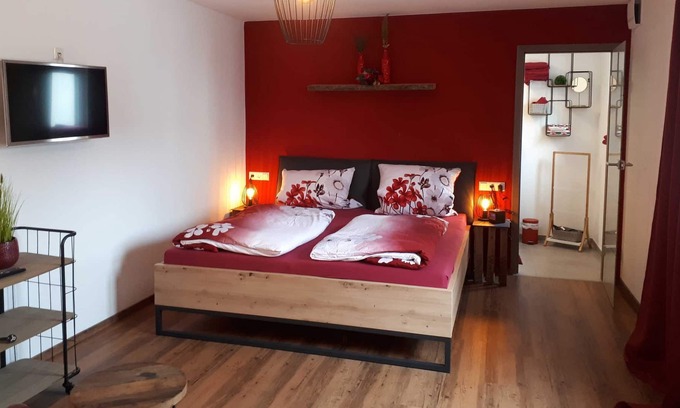 Eberstadt Apartment | Merlot (DZ) - Wine Lodge on the Geissberg