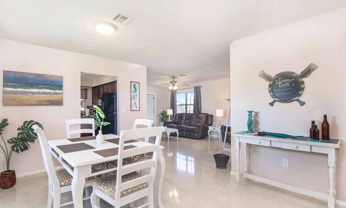 Interchange Square House | Mermaid · Home w/Rec Room & Patio · 14 min to Beach