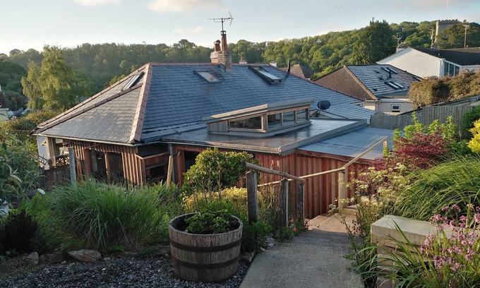Stoke Gabriel House | MERRYBANK, pet friendly, character holiday cottage in Stoke Gabriel