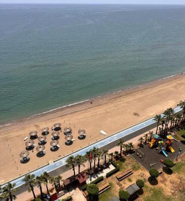 Mezetli Apartment | Mezitli Coast Spacious 3BR Apartment Sea View & Beach Access