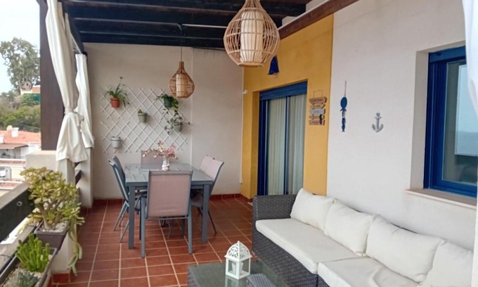Velilla-Taramay Apartment | Mi Pequeño Oasis.
