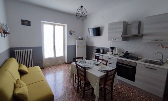 Mascarelli Apartment | Michelangelo - spacious apartment with view in La Morra