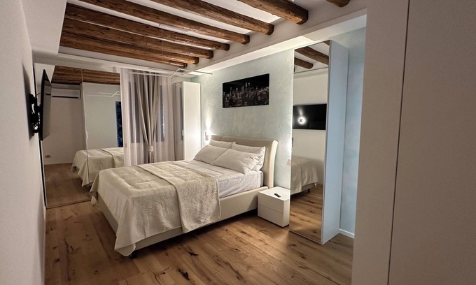 Cannaregio Apartment | MICHELIN PALACE SUITE