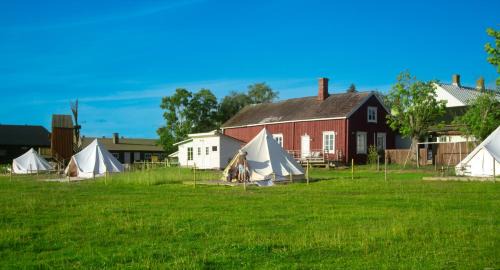 Gottby House | Mickels bondgårdsglamping