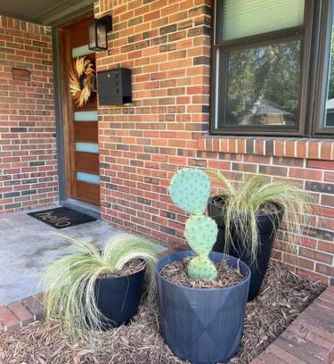 Norman House | Mid-West Mod - 5br - Central Norman - Near OU!