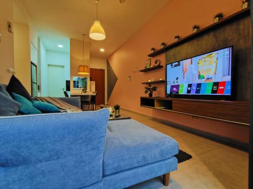 Kampung Pasir Apartment | Midvalley Luxury Maxine Suite
