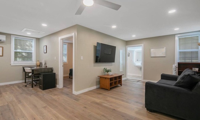Westover House | Mighty Mesa (ADA compliant)