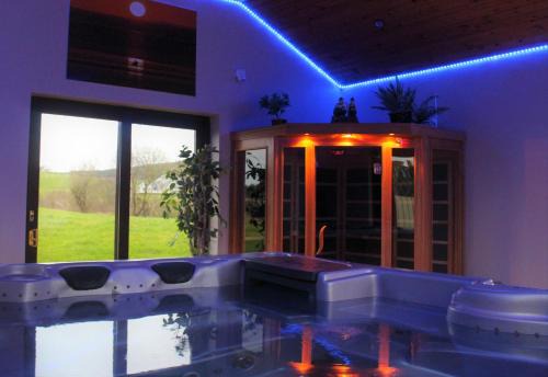 Milford House | Millstone Cottages