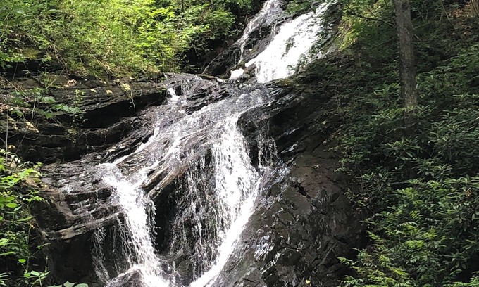 Clarkesville Cottage | Mimi’s House at Goshen Falls Near Helen and Unicoi State Park
