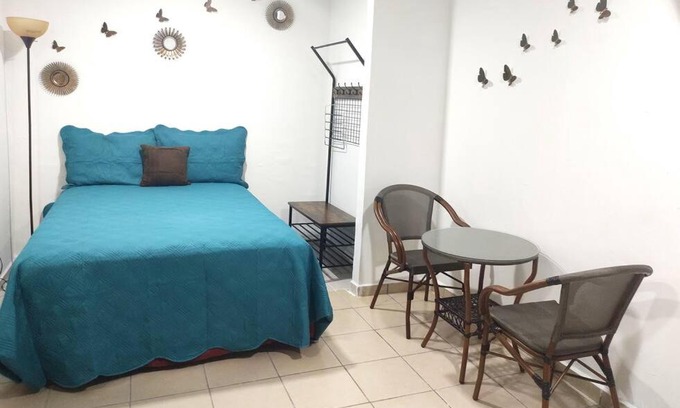 Nogales Apartment | Mini-Departamento Céntrico a 10 minutos de EUA
