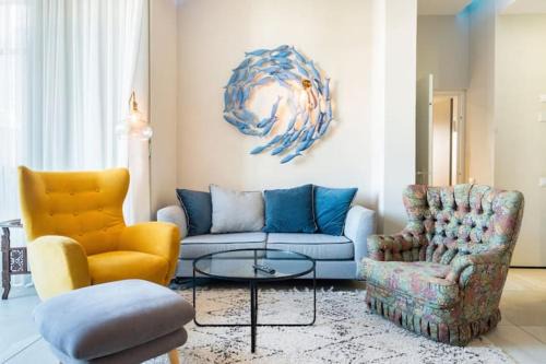 Jaffa Apartment | Mini penthouse and 3bdr apartment in the Flea Market in Jaffa Tel Aviv