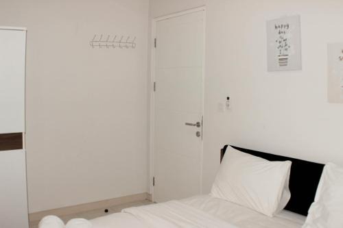 Bekasi Apartment | Minimalist and Comfort 2BR at Springlake Summarecon Bekasi Apartment By Travelio