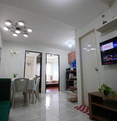 Mandaue Apartment | Minimalist Charm Cozy 2BR By Villahermia