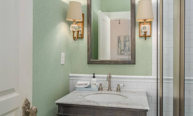 Historic Downtown Savannah Condo | Mirabelle Building - 4 Private Suites in the Heart of Historic Savannah