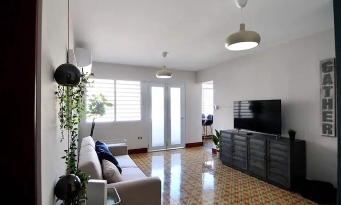 Isla Grande Apartment | Miramar 3A-2B/1B-15 min walk to Convention Center