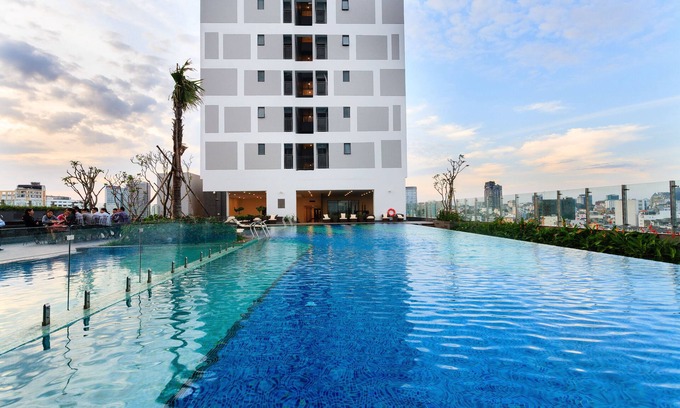 Bach Dang Riverside Apartment | Miredu private studio next hustle & bustle central