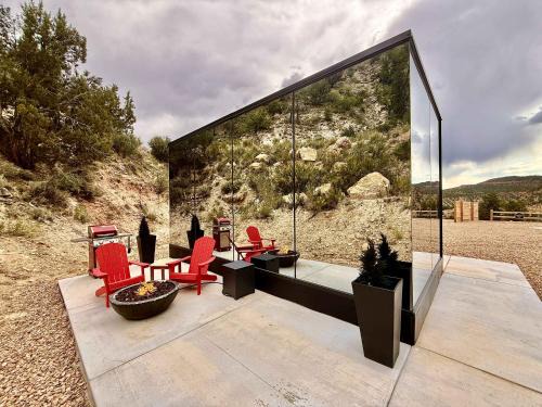 Orderville House | Mirror Mountain at East Zion Resort