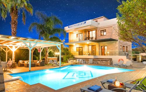 Georgioupolis Villa | Mirsini Villa Private Pool & Jacuzzi