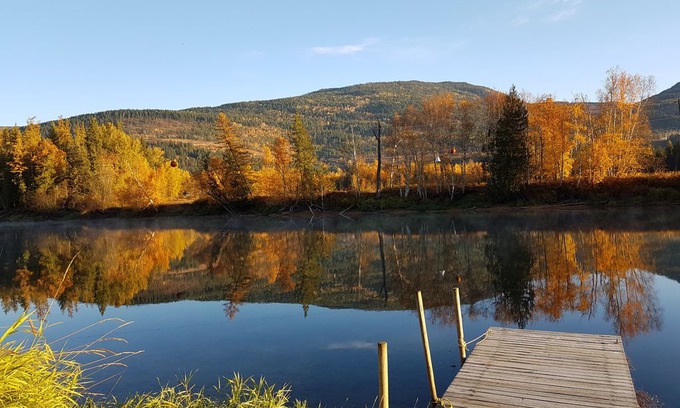 Ashton Creek Cabin | Miska Haven - Serenity on the Shuswap River in North Okanagan