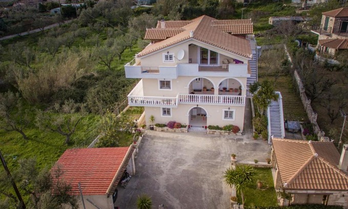 Lithakia Apartment | Mitros Apartment