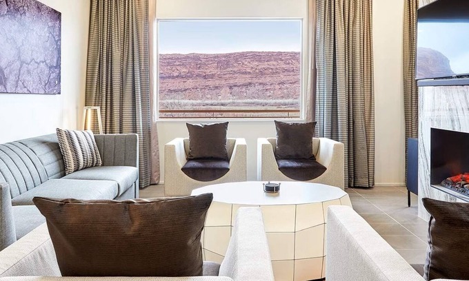 Moab Condo | Moab's Finest Suite Worldmark by Wyndham