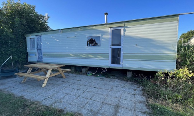 Saint-Jacut-de-la-Mer RV Rental | Mobile home 'Saint Jacut De La Mer' with Private Terrace and Private Garden