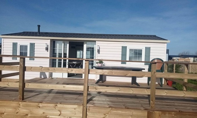 Guilvinec House | Mobile home open all year