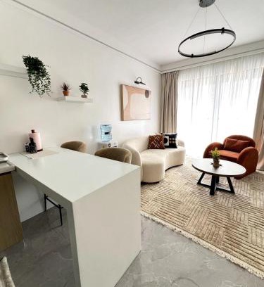 Kilimani Apartment | Modern 1-Bedroom Apartment, with heated pool