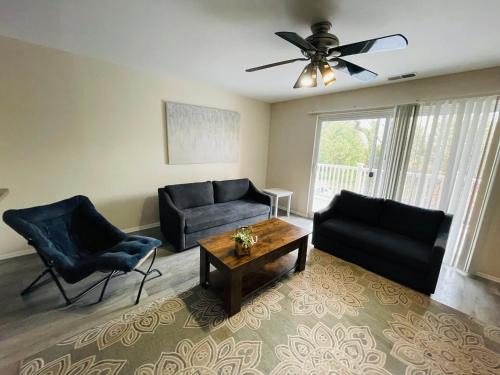Elkins Park Apartment | Modern 1br Retreat In Elkins Park - Long Term