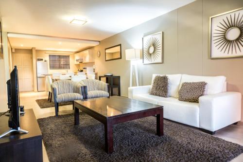 Bloubergstrand Apartment | Modern 2 bedroom with underground parking 1 mins from beach-205 La Cabina, Blouberg, Cape Town