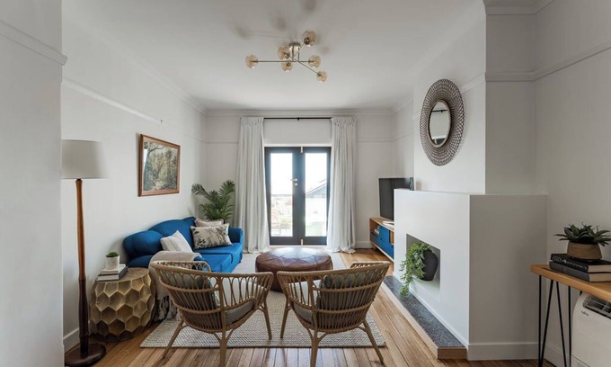 Burnie House | Modern 3-Bed Coastal Escape