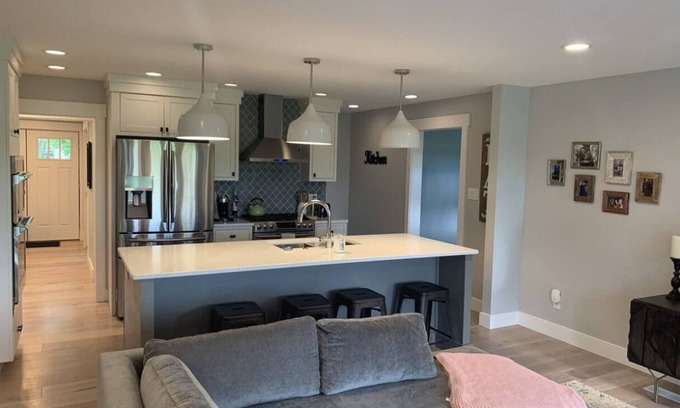 Terre Haute House | Modern 3-bed Farmhouse, Terre Haute by Mansion™
