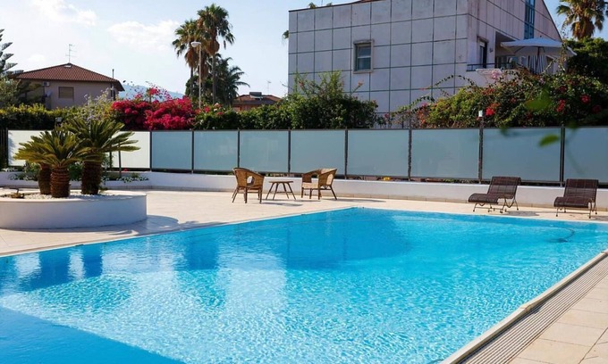 Torre Archirafi Apartment | Modern and Comfortable Eco-Apartment with Communal Swimming Pool and Garden !