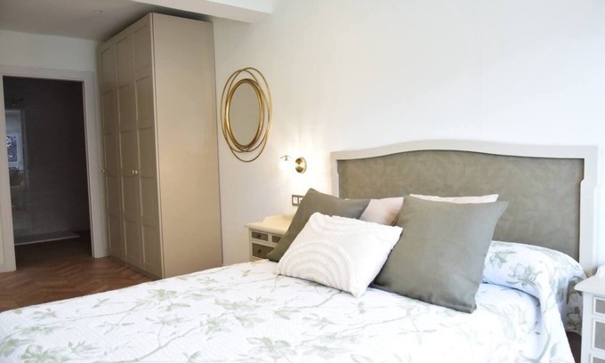 Gijon-Este Apartment | Modern and warm apartment at 9 min from the beach "Texu